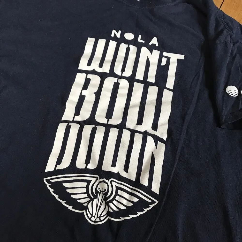 New Orleans Pelicans XL‎ Navy Blue Heavy Cotton Tee Shirt By Gildan